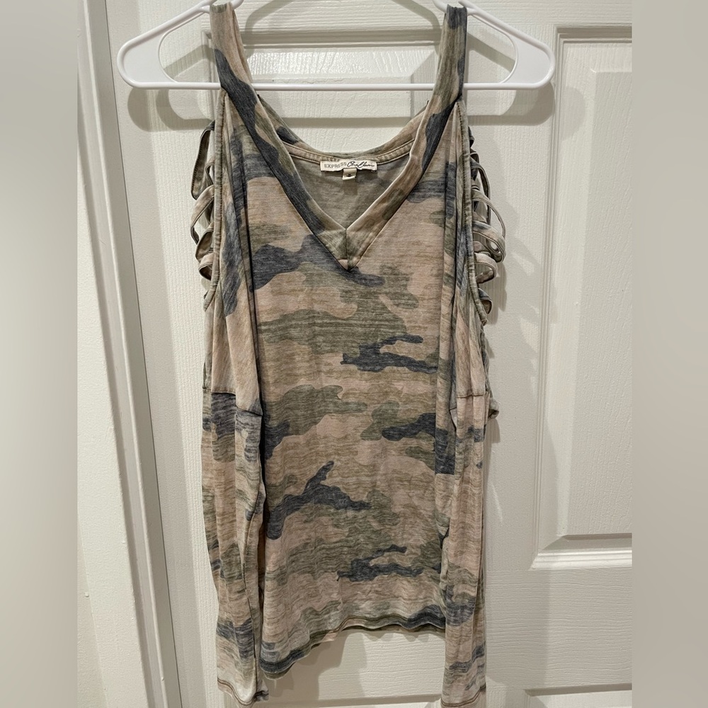 Express cold shoulder top